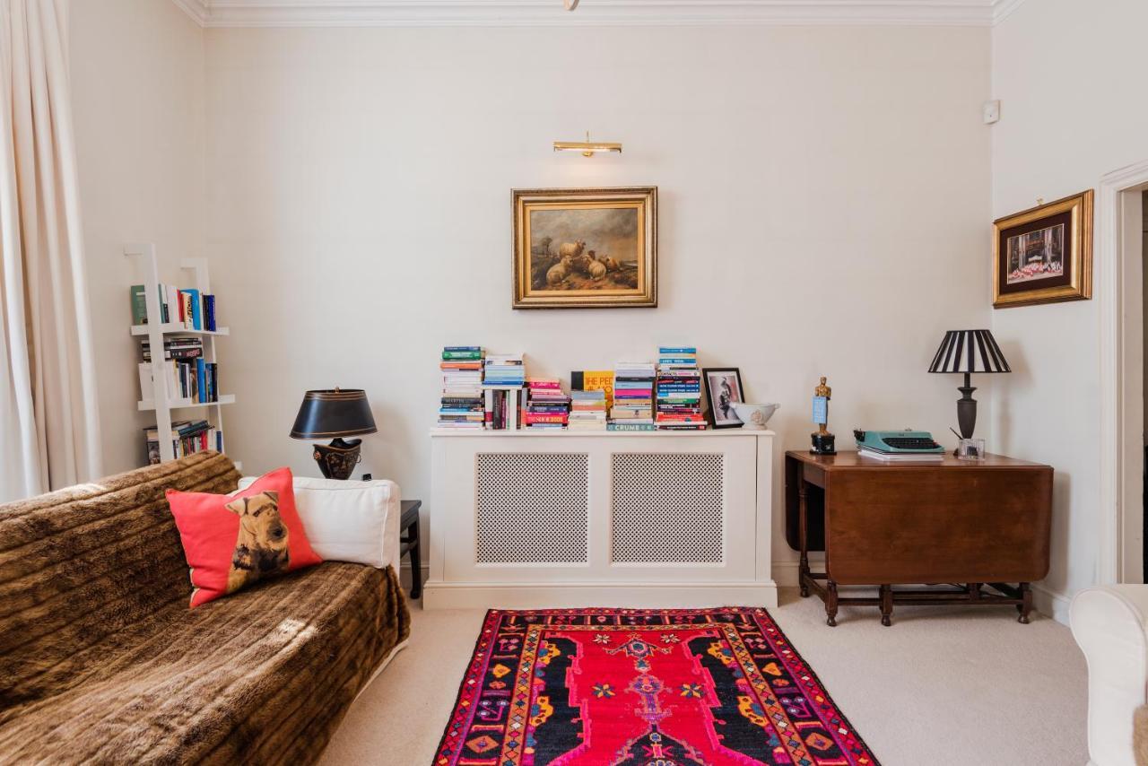 Classy And Spacious One Bedroom Flat In Amazing Location 런던 외부 사진