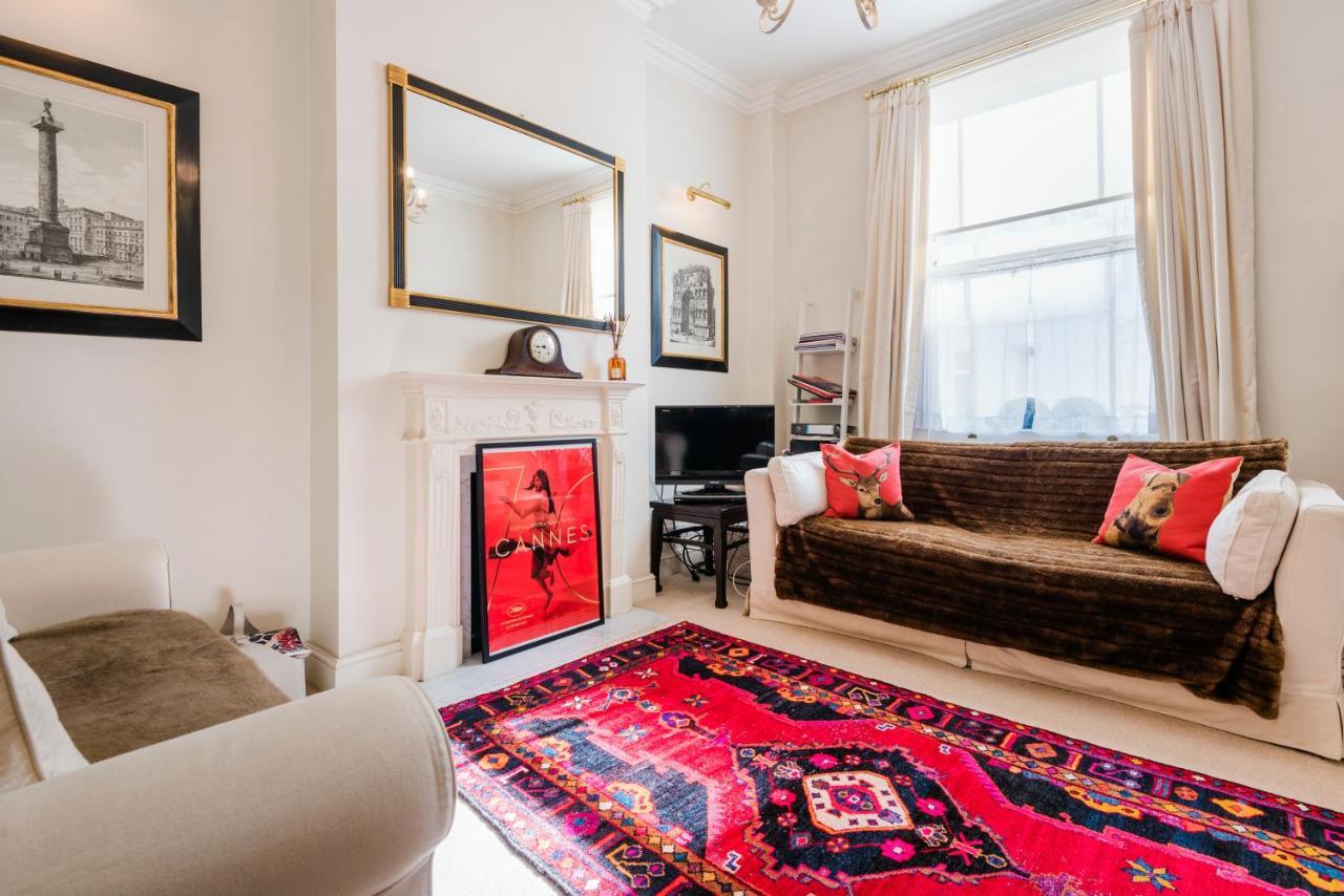 Classy And Spacious One Bedroom Flat In Amazing Location 런던 외부 사진